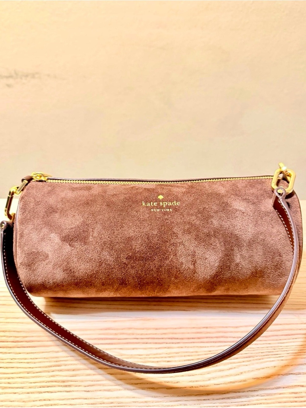 Kate Spade Roulette Suede Medium
Shoulder Bag - Picture 3 of 9